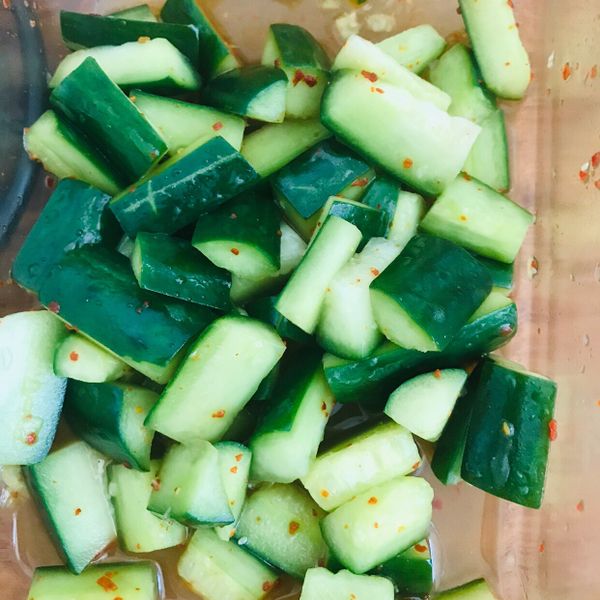 醃小黃瓜：ElizabethJunior 一起做