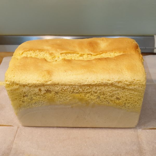 肉鬆蛋糕吐司：Julia  Fu 一起做