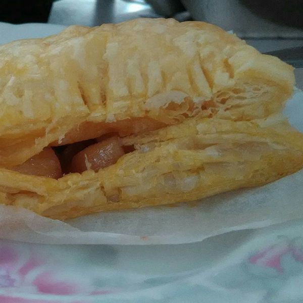 簡單好吃的蘋果派 🍎 : 楓葉一起做