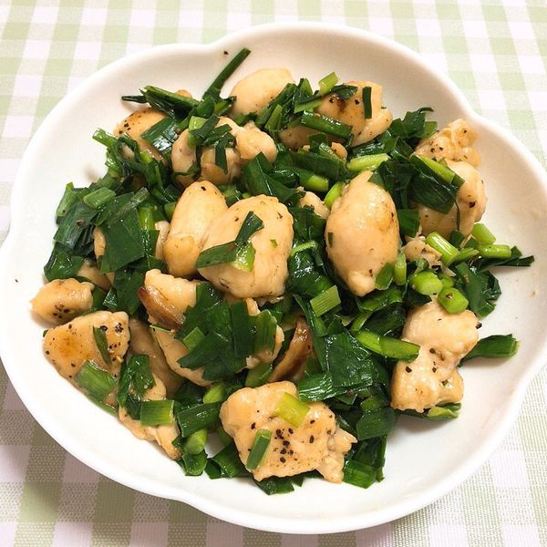 [減醣]海量韭菜炒雞胸 : Yang Tsai Ying一起做