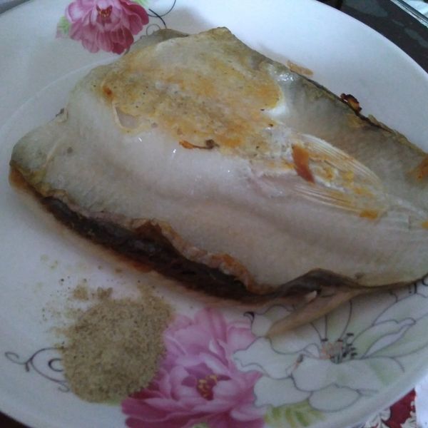 鹽味香煎虱目魚肚~極簡兩步驟下酒便當菜：葉子 一起做