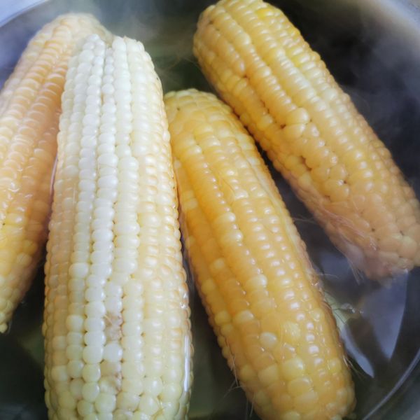 水煮玉米*萍姊 : Vicki Lin一起做