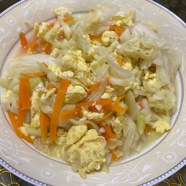 蛋炒高麗菜 : 吳小花一起做