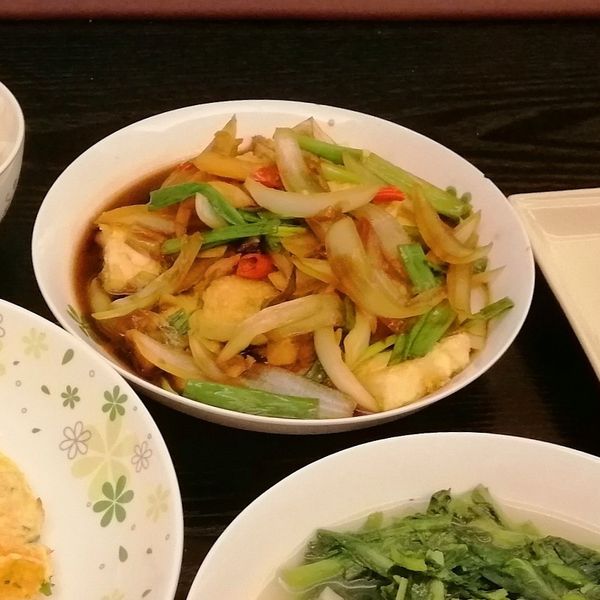 紅燒鐵板豆腐：以食為樂趣的料理人妻 一起做