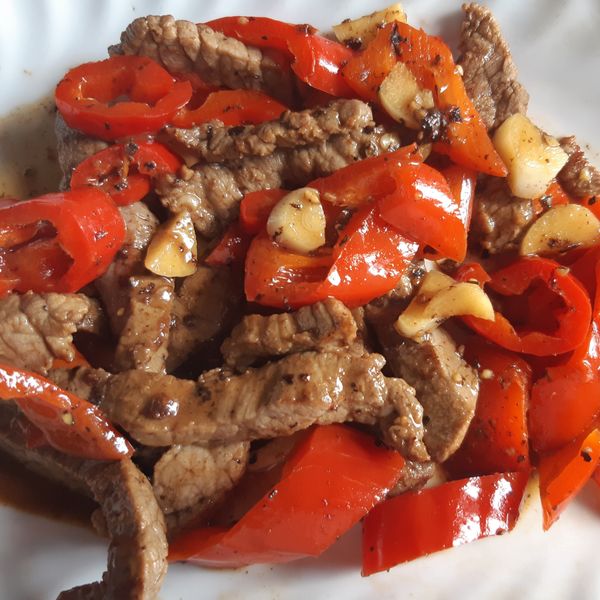 青椒牛肉絲 : Jenifer PuiWai一起做