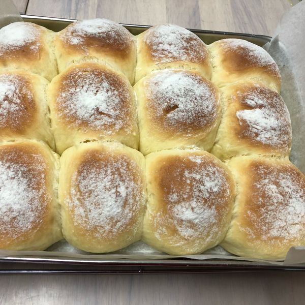 超鬆軟好吃的牛奶麵包:Hilary Keung 一起做