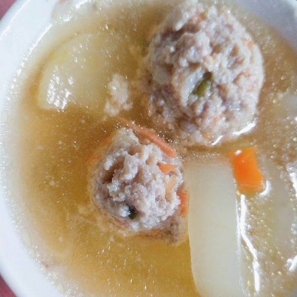 黃瓜肉丸子湯 : eva一起做