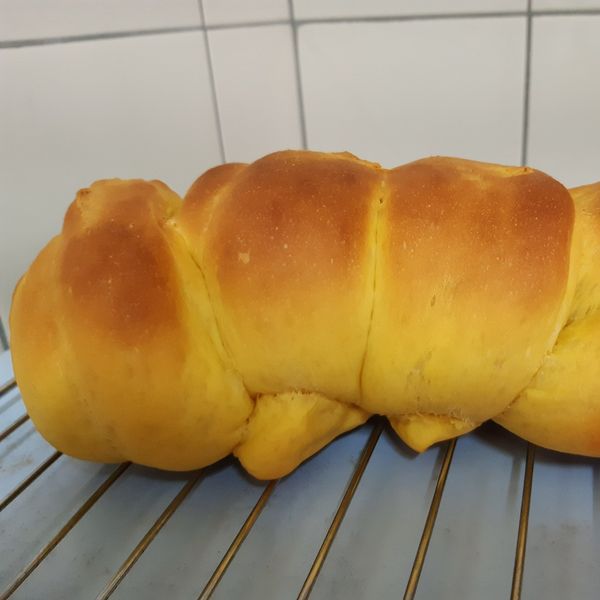 手揉南瓜拔絲吐司 : 兔媽一起做