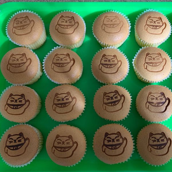 撞牆n次的戚風杯子蛋糕（附失敗案例分析）：陳牛牛 一起做