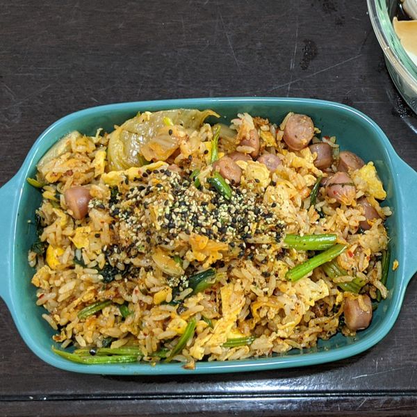 香腸蛋炒飯 : 卡蘿一起做