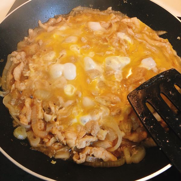 超經典 ♕ 雞腿肉親子丼：愛煮菜的grace 一起做