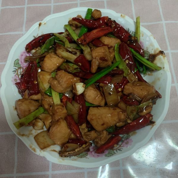 宮保雞丁食譜做法。超簡單五步驟零失敗!：炸蝦沙拉🍤 一起做