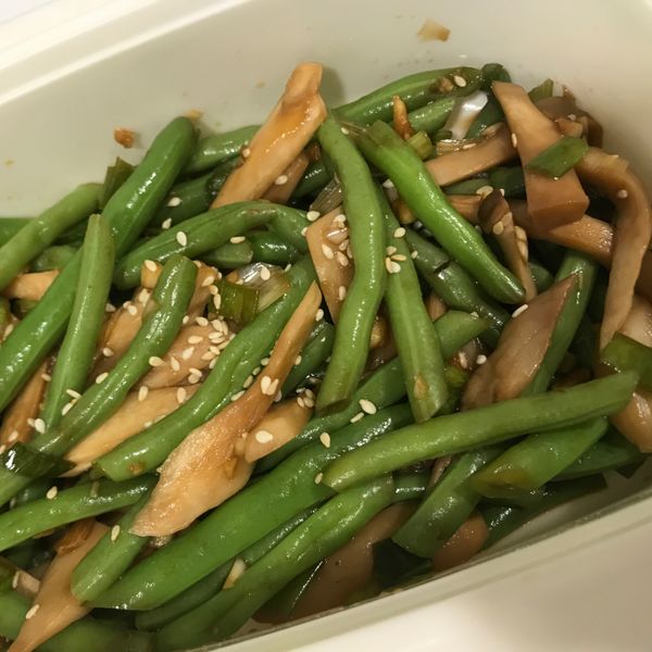 四季豆涼拌杏鮑菇:Linda Wang 一起做