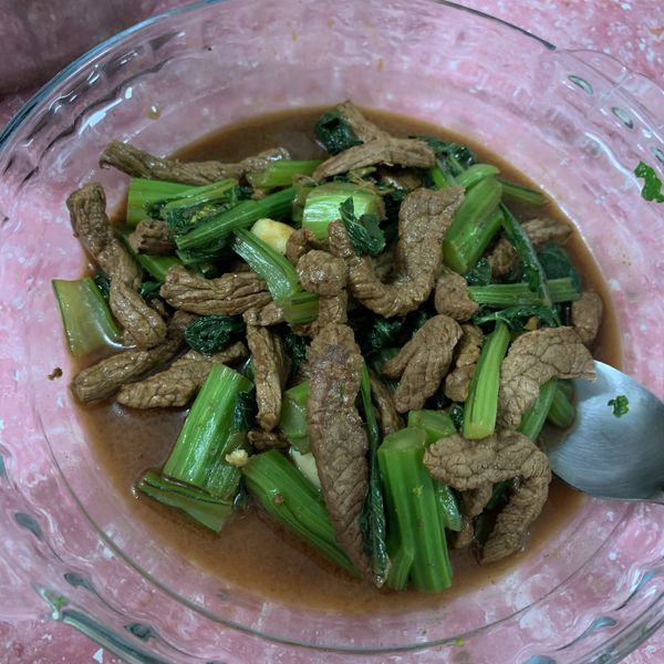 蠔油芥藍牛肉：Siu Lam Chim 一起做