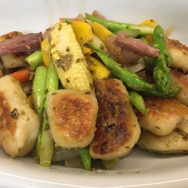 青醬馬鈴薯疙瘩Gnocchi Pasta : Nancy Chen一起做