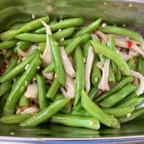 四季豆涼拌杏鮑菇:Viki 一起做