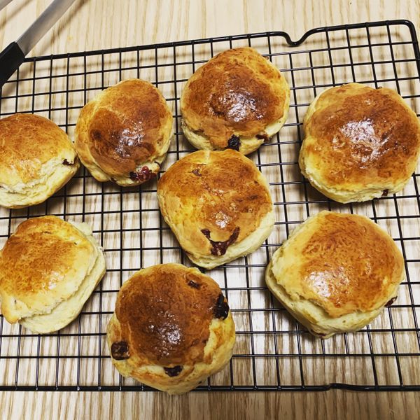 超簡單又美味鬆軟的司康（Video)：Chloe Lee 一起做