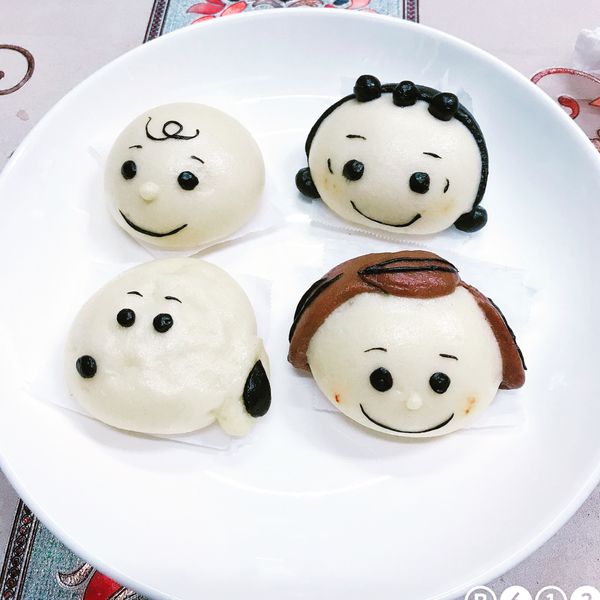 眼睛會笑的史努比snoopy造型饅頭：Frances Fu 一起做