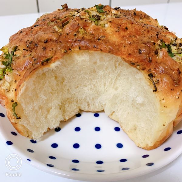 鬆軟香濃奶油小餐包 【手搓麵糰 直接法】：Lai Yu Ting 一起做