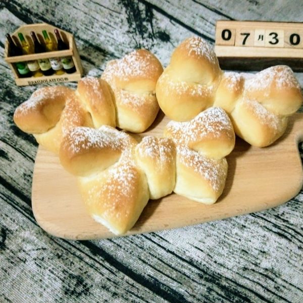 蝴蝶結麵包 : 王心宜一起做