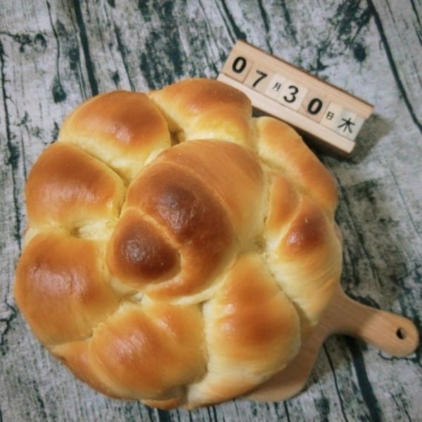 奶香麵包(愛與恨-陳明忠老師) : 王心宜一起做