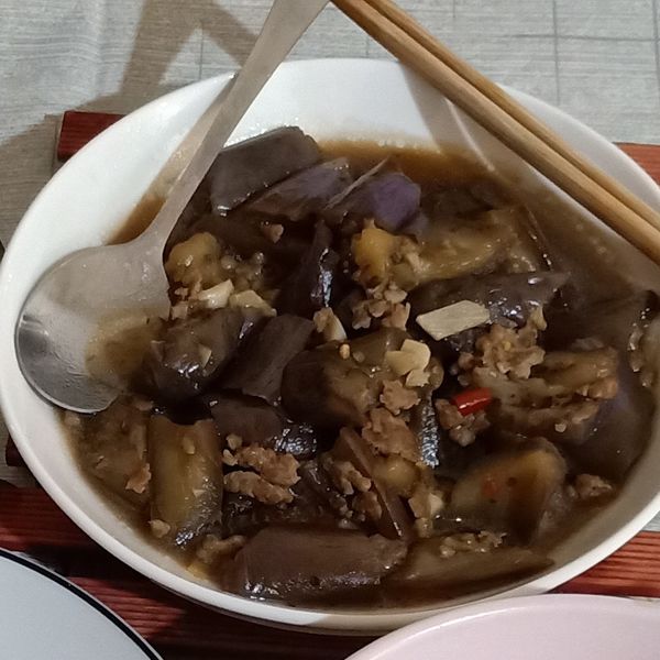 茄子肉末 : 小璇兒一起做