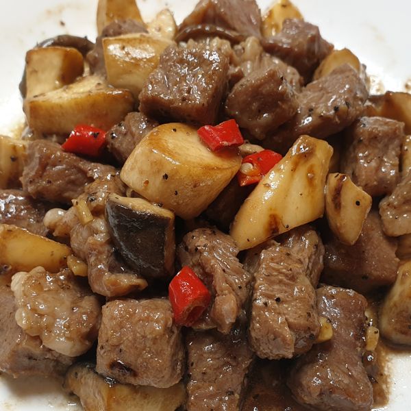 辣炒杏鮑牛肉粒【影片】:Tracy 一起做