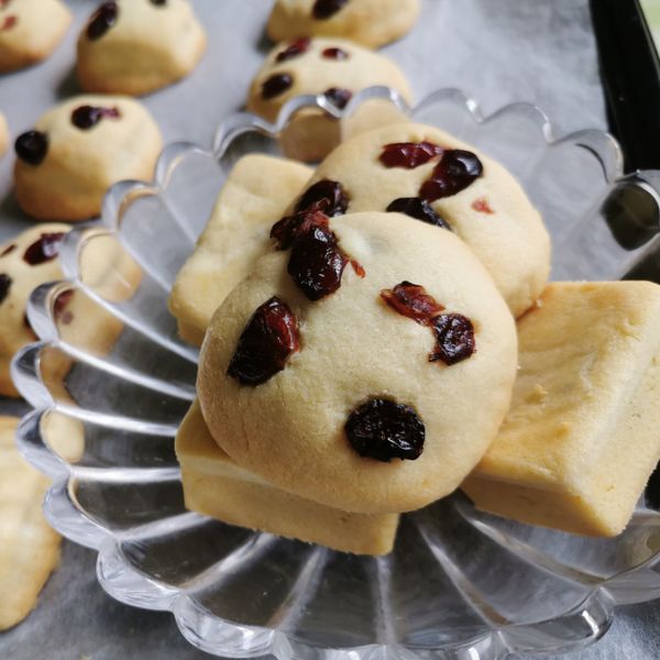 鳳梨酥：余畹婕 一起做