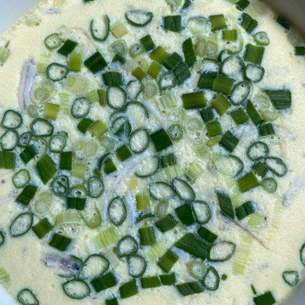 吻仔魚蒸蛋 : 汪慧慧一起做