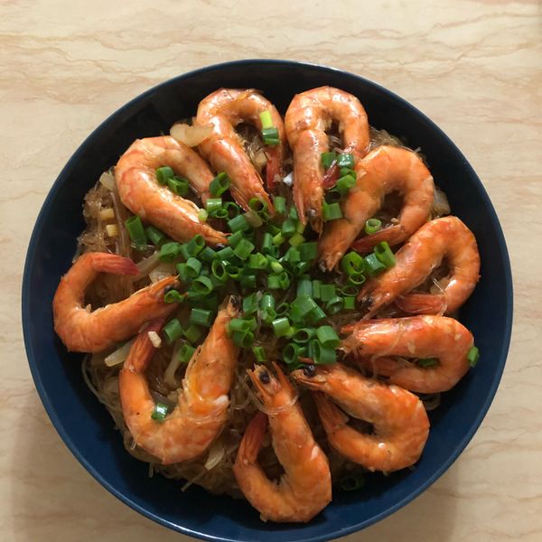 鮮蝦粉絲煲 : 賴麗萍一起做