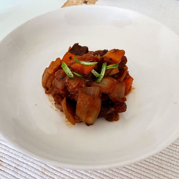 法式濃醇 ·《紅酒燉牛肉》 : Olivia一起做