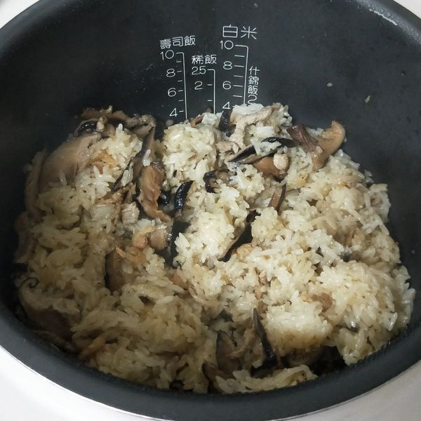 電子鍋煮油飯 : yuting一起做