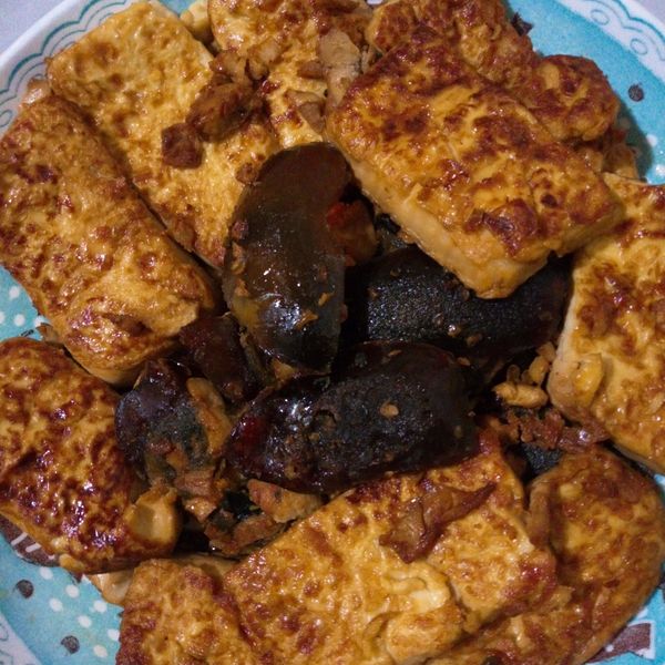 沙茶皮蛋豆腐煲 : 高雅音一起做