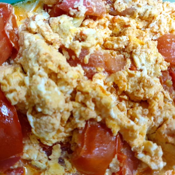 蕃茄炒蛋 : Lisa Hsu一起做