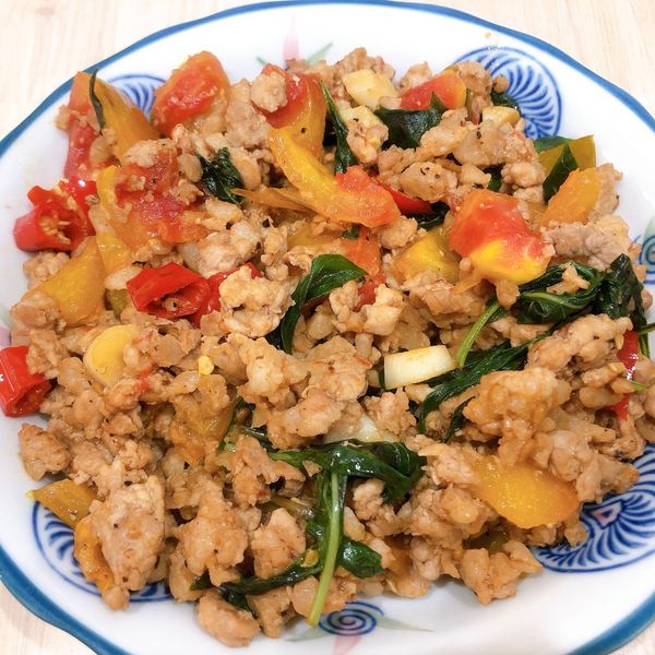 減脂餐-「無油九層塔炒肉末」 : Mei Mei一起做