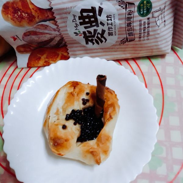 爆漿珍奶餐包【麥典實作工坊麵包專用粉】：賴淑芬 一起做