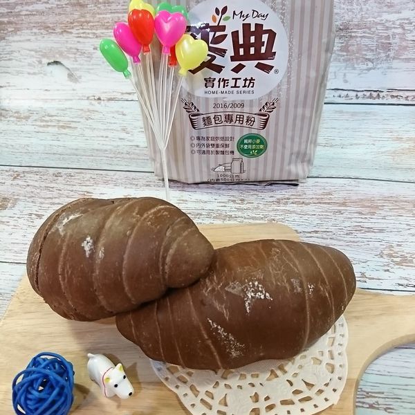 巧克力鹽可頌【麥典實作工坊麵包專用粉】 : Viki Wang一起做
