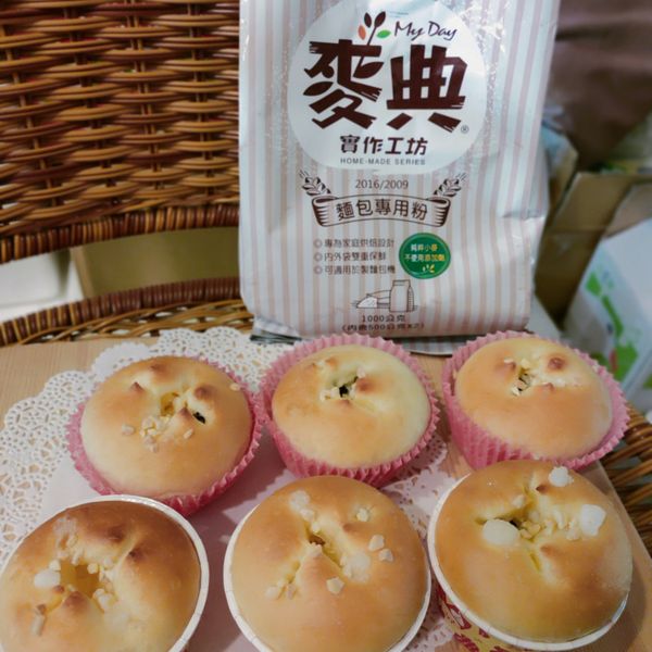 香草奶油乳酪【麥典實作工坊麵包專用粉】：Cathy Lu 一起做