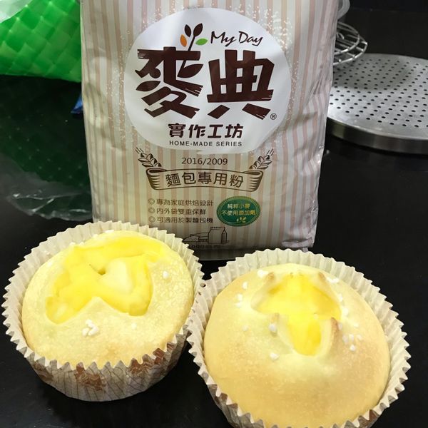 香草奶油乳酪【麥典實作工坊麵包專用粉】：Orange  Lin 一起做