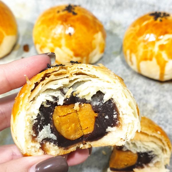 第一次烤蛋黃酥就上手(無鹽奶油版12顆) : Nico RoRo一起做