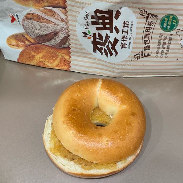 鳳梨貝果【麥典實作工坊麵包專用粉】：傻里傻氣的蝸牛 一起做