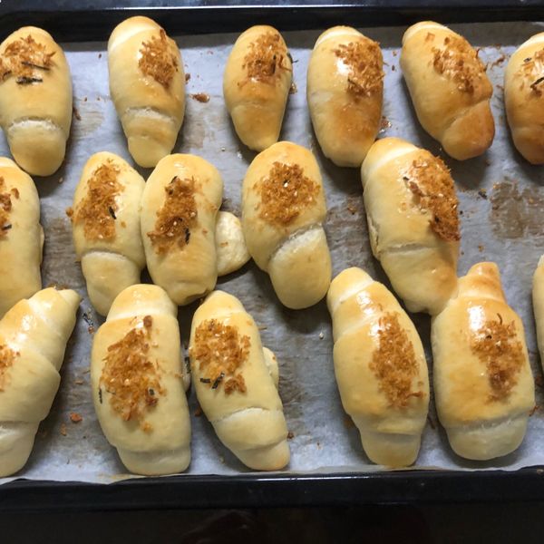 牛奶麵包捲 【低糖低油】：Lillian Tseng 一起做