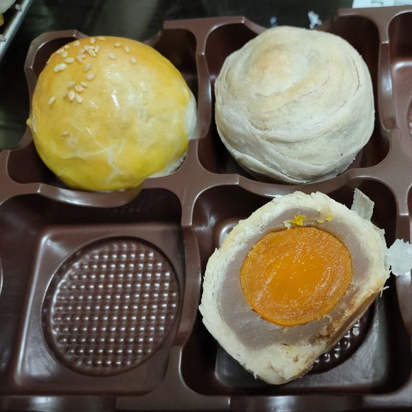 蛋黃酥：小桃媽 一起做