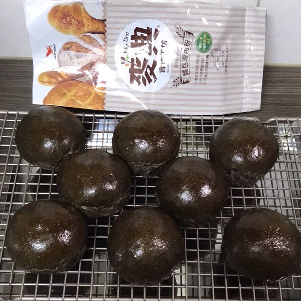 黑眼豆豆【麥典實作工坊麵包專用粉】 : Masa Huang一起做