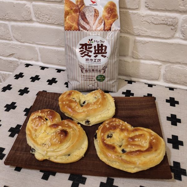 椰子奶酥麵包【麥典實作工坊麵包專用粉】 : Lydia  Chen一起做