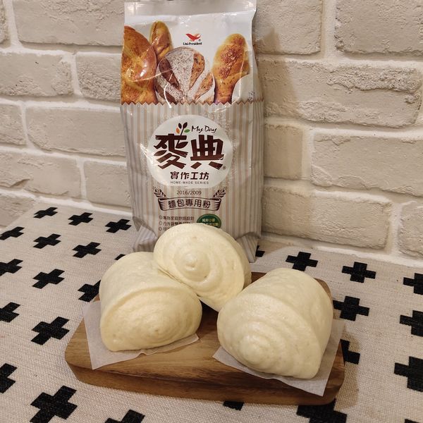 手揉饅頭【麥典實作工坊麵包專用粉】 : Lydia  Chen一起做