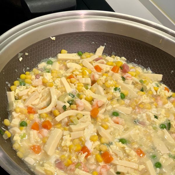 undefined：Abbie 一起做