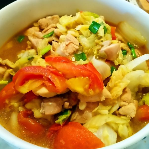 蕃茄雞肉燉白菜 : 小英一起做