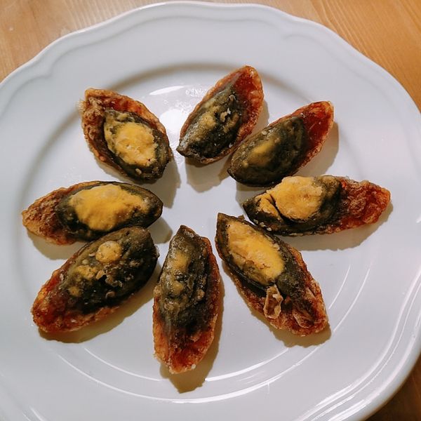 【人妻的廚房】辣味炸皮蛋 : 恩媽咪的實驗廚房一起做