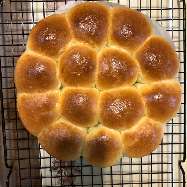 鬆軟香濃奶油小餐包 【手搓麵糰 直接法】：Alice Chen 一起做